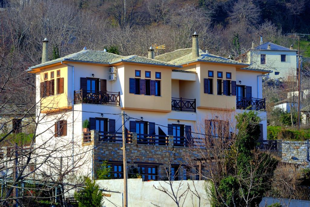 Guesthouse Iris Tsagarada Exterior photo